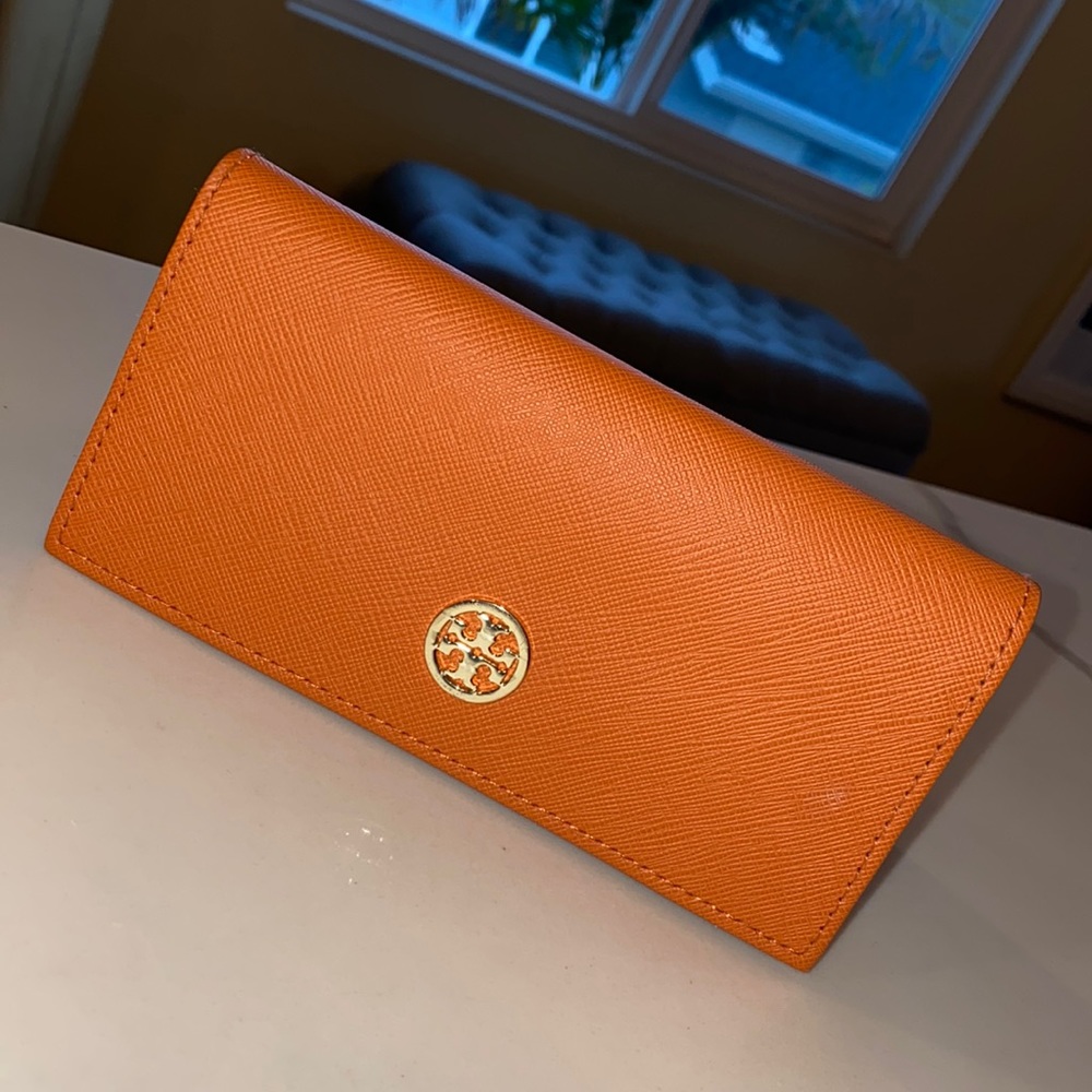 Tory Burch Sunglass Case
